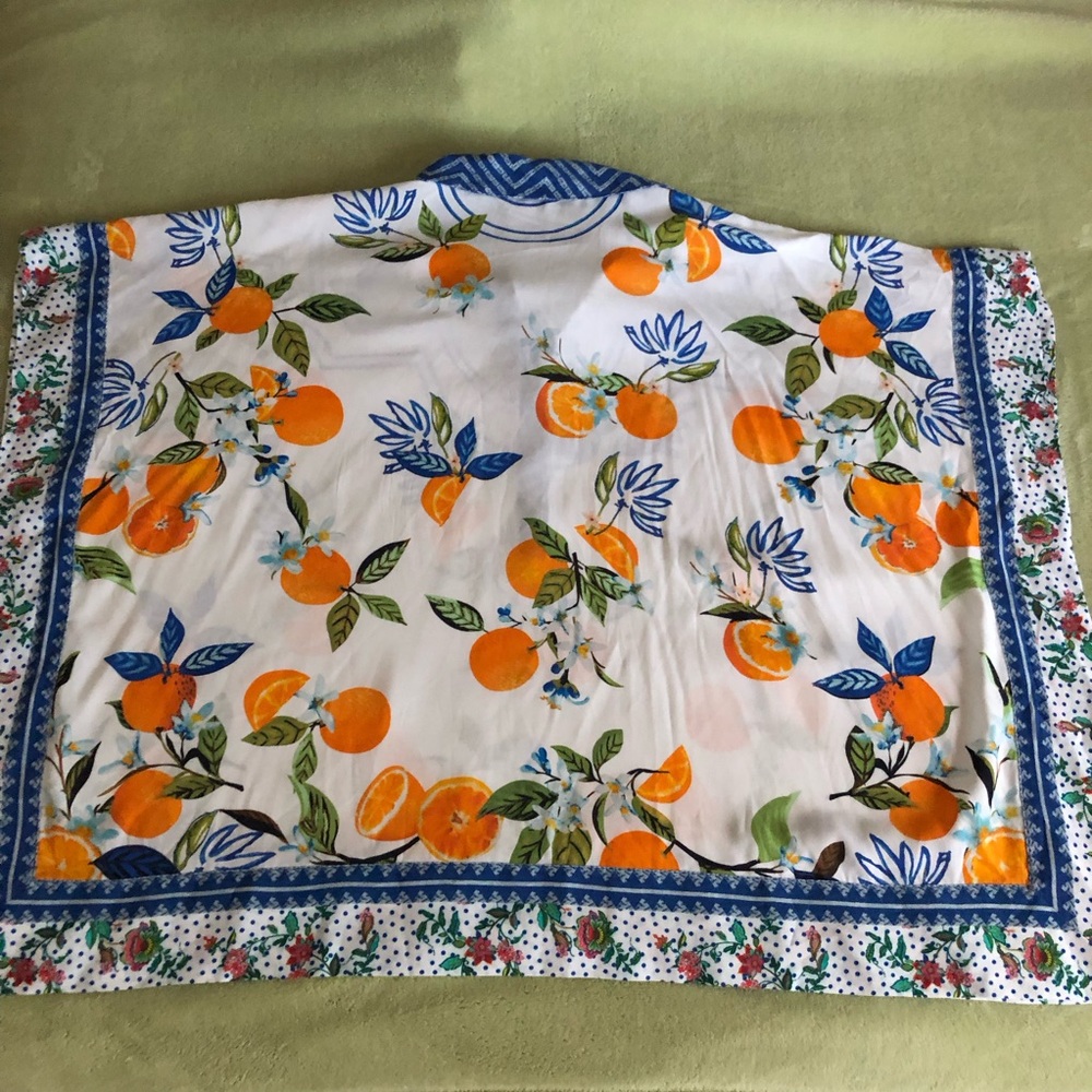 John Mark blouse tunic citrus oranges fruit flowy relaxed white base blue collar - Picture 6 of 12